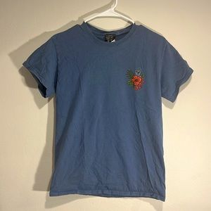 Santa Cruz T-shirt size small